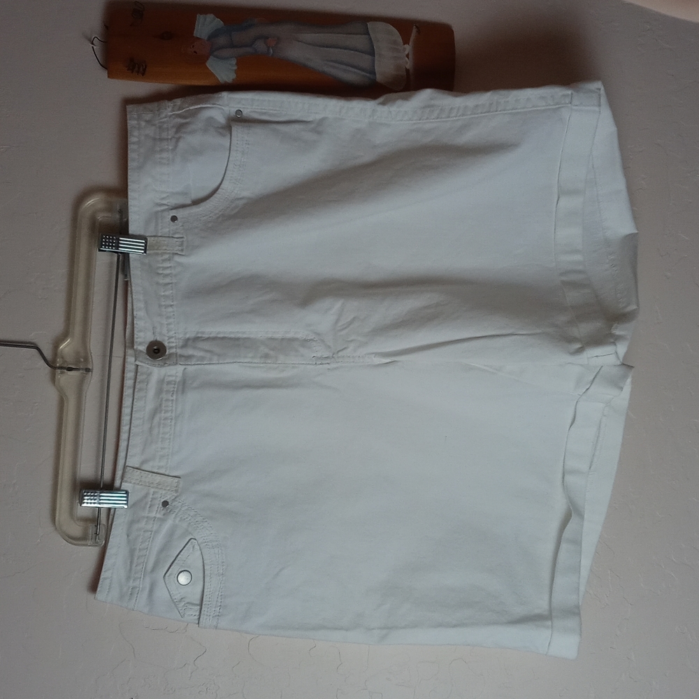 NWT AE Sport Bermuda Shorts